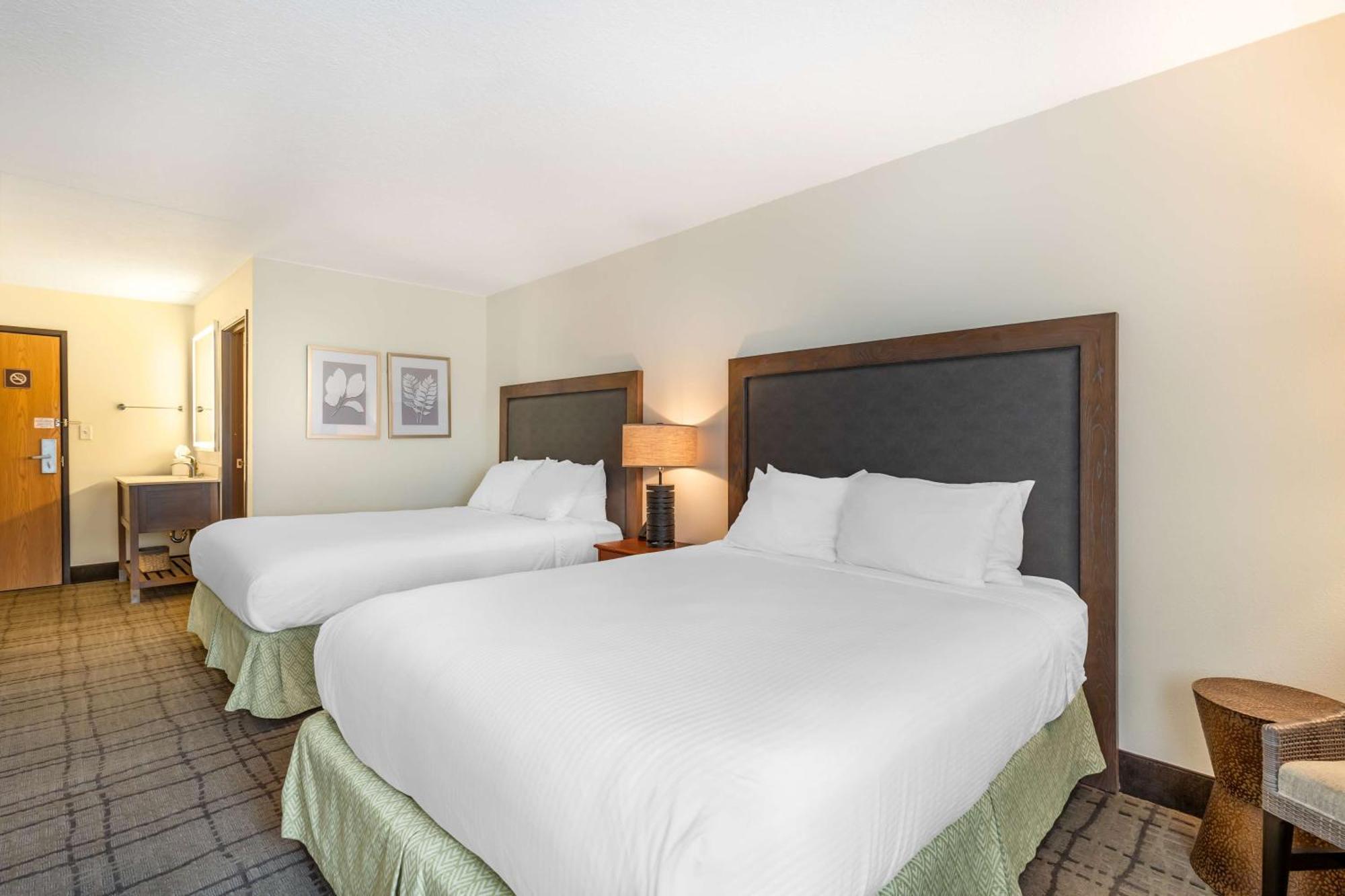 Best Western Plus University Park Inn & Suites Ames Kültér fotó