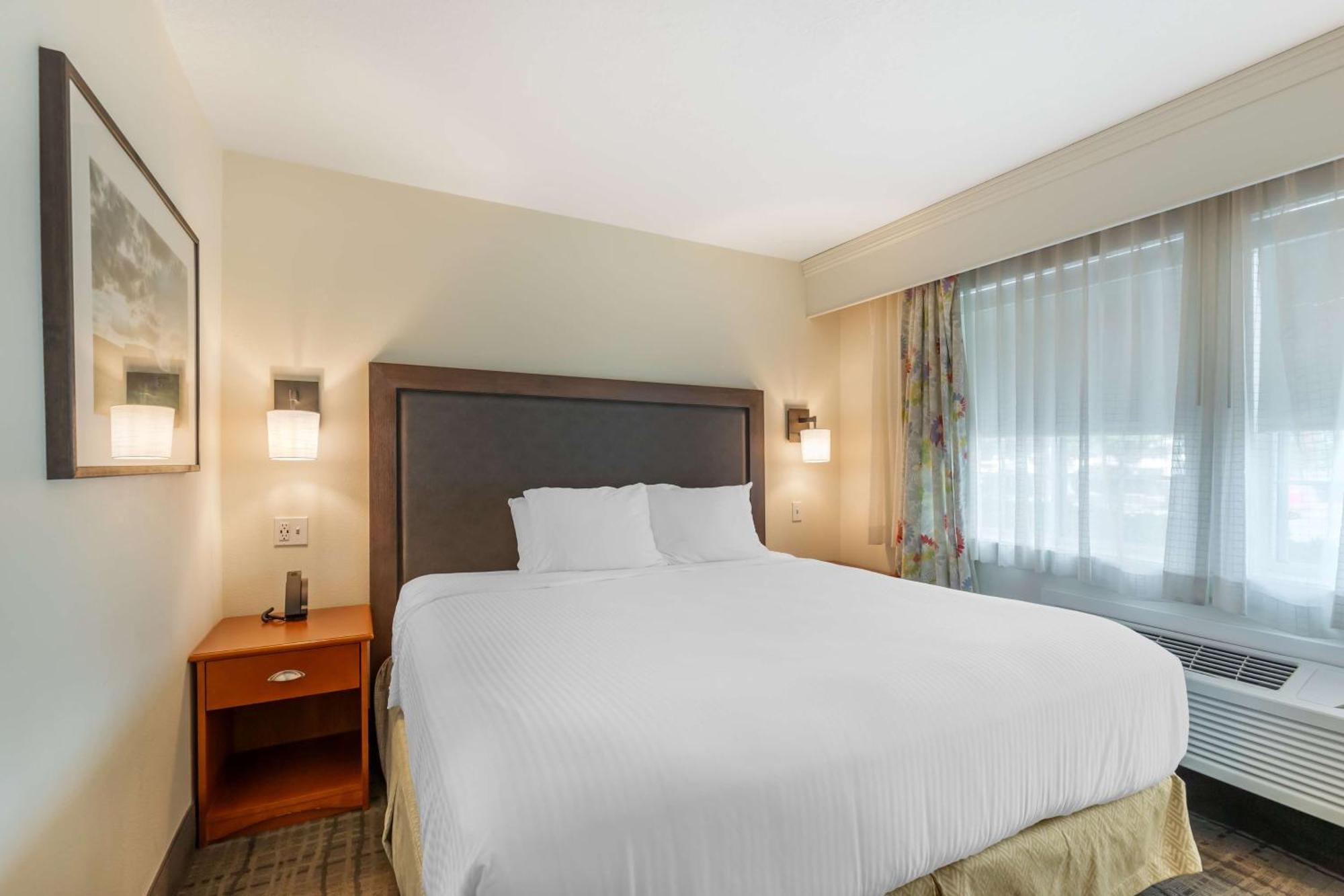 Best Western Plus University Park Inn & Suites Ames Kültér fotó