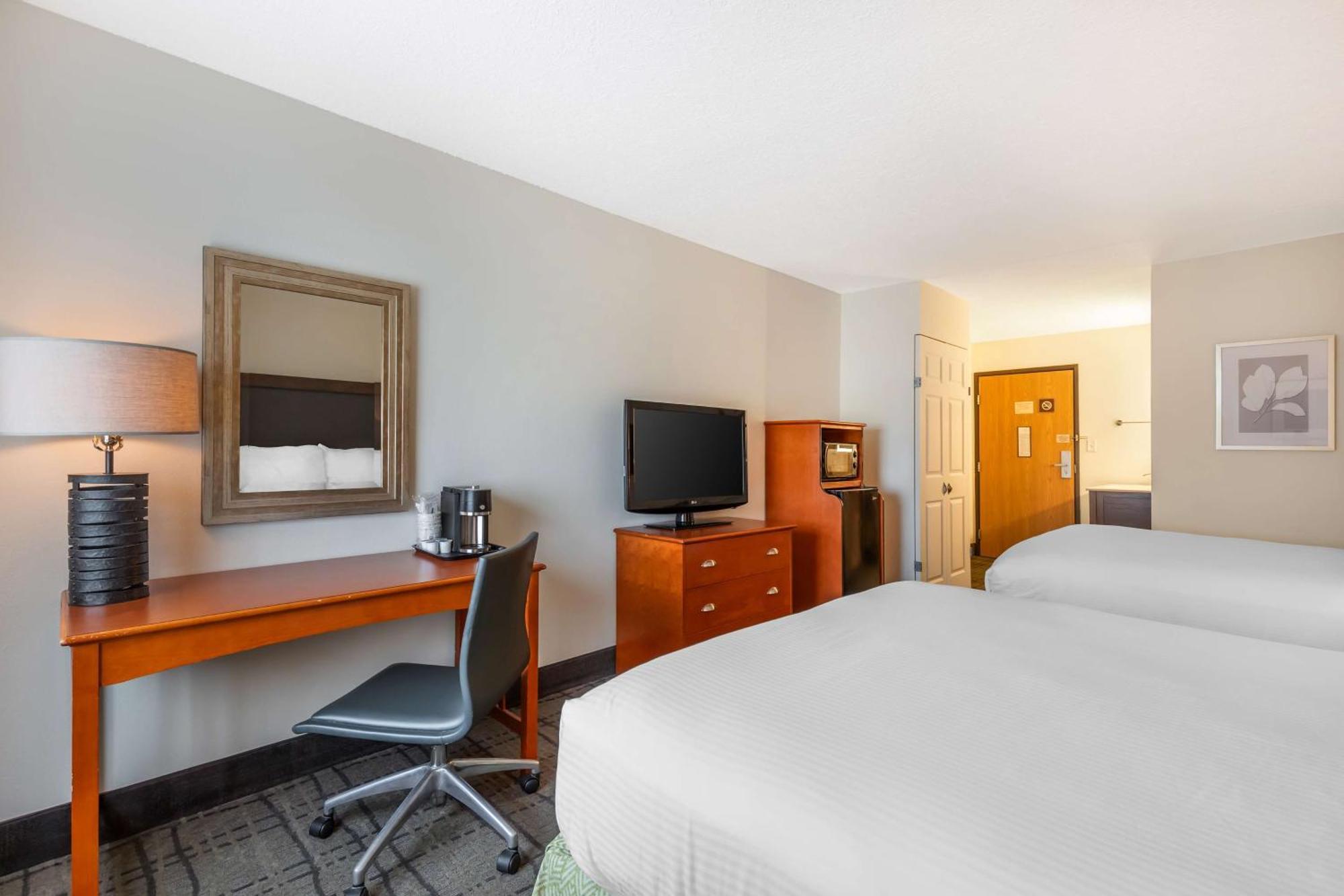 Best Western Plus University Park Inn & Suites Ames Kültér fotó